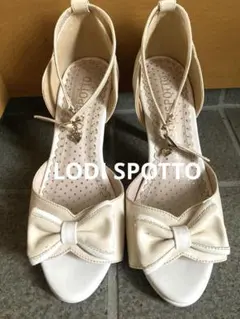 LODISPOTTO リボン付きアンクルストラップパンプスのサムネイル