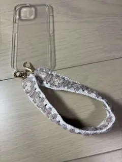 ハンドストラップ モチーフ編み　スマホストラップ ピンクベージュ／ホワイト