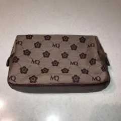 かわいい‼️マリークワント花柄ポーチ ベージュ