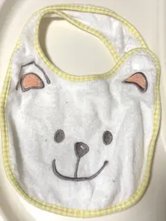 スタイ　クマ柄