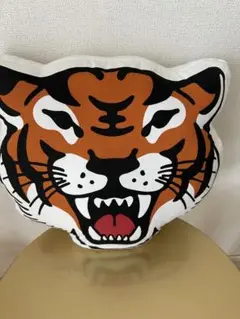KENZO ケンゾー クッション　迫力のタイガー　未使用品　可愛がって頂ける方に