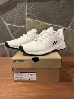 YONEX テニスシューズ 23cm.23.5cm(定価13500)のサムネイル