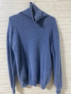 ユニクロ青タートルネックカシミヤセーター Lサイズ