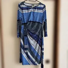 【SALE】donna morgan 青系幾何学模様ワンピース