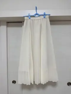 アイボリー シフォン プリーツロングスカート