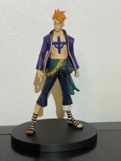 ワンピース フィギュア マルコ