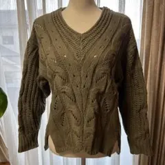 値下げしました　ロペピクニック　ニット　セーター　カーキ