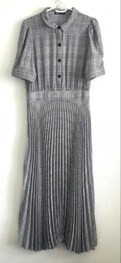 【美品】ZARA ザラ チェック柄 プリーツ ロングワンピース 半袖 M