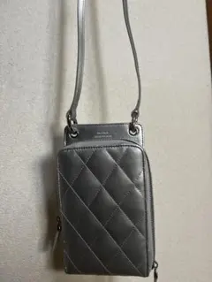 シルバー キルティング ショルダーバッグ