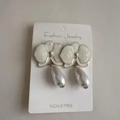 Item thumbnail for item 19958f73-58a0-4eb5-9d99-bb2e6f69b9c2