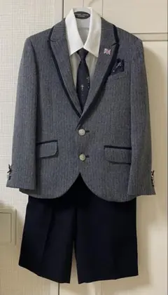 ミチコロンドンコシノ　フォーマルスーツ 120cm グレー系