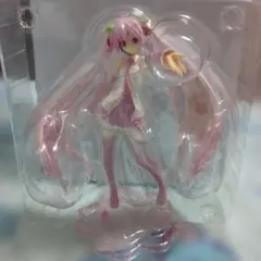 1/10 桜ミク feat KEI　フィギュアのみ