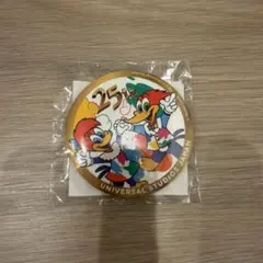 USJ 25周年 ウッディー・ウッドペッカー 缶バッジ 2個セット - メルカリ