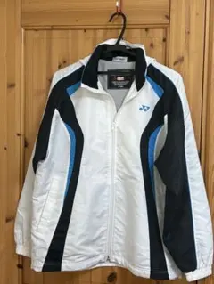 YONEX ウインドブレーカーフード付きM