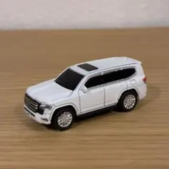 トヨタランクル300 プルバックカー ガチャガチャのサムネイル