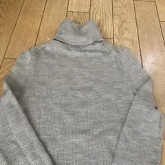 UNIQLO メリノリブタートルネックセーター ベージュ