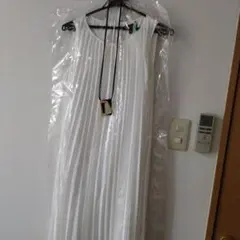 ピーやん様専用です。バナナリパブリック　ワンピース❨S❩❩