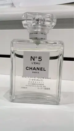 CHANEL N°5 L'EAU 香水