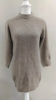 (〇5608) UNIQLO ユニクロ キッズ ニットワンピース サイズ140