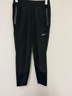 NIKE パンツ　ブラック　サイズＬ