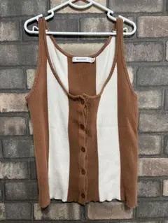 MOUSSY マウジー　ニット　キャミ タンクトップ　ボタン付きリブタンクトップのサムネイル