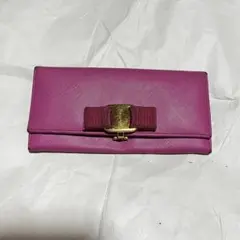 2025年最新】フェラガモ オードリーの人気アイテム - メルカリ