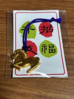 金色の馬 ストラップ