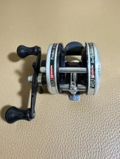 ABU Ambassadeur 4600CB Light Cast 1980年製 - メルカリ