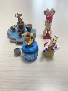 【美品】ディズニー ミニチュアフィギュアコレクション 4点セット