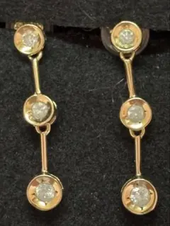 ダイヤ ピアス(両耳用)