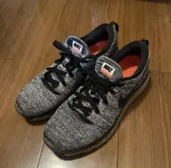 Nike エアマックス フライニット