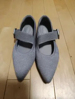 M*み様 VIVAIA リボン付き フラットパンプス - メルカリ