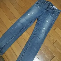 Item thumbnail for item 2b8a9e90-49ad-48d2-8c9a-2a9aef564081