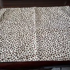 ③ランチョンマット