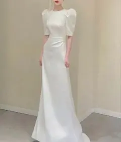 ウエディングドレス　サテン　シンプル　前撮り　結婚式