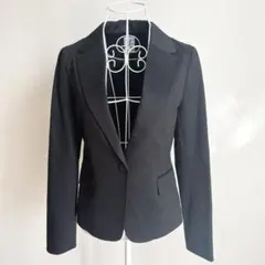 美品　ミッシェルクラン　ブラックのテーラードジャケット　36/S 黒　フォーマル