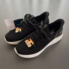 ほぼ新品！SKECHERS SLIP-INS スニーカー 25.0 ㎝