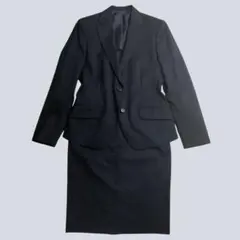 LES MUES 黒 リクルートスーツ S セットアップ 就活 面接 春向き