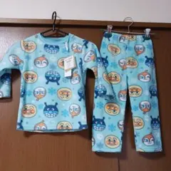 新品、未使用　キャラクター柄フリースパジャマ 100cm