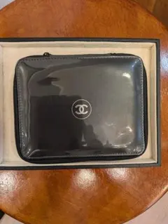 新品！シャネルポーチ(黒)