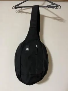 PUMA ワンショルダーバッグ ブラック