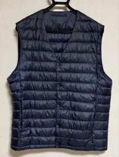 UNIQLOユニクロ　ウルトラライト・ダウンベスト　収納袋付き