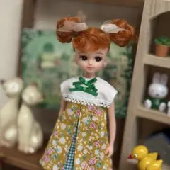 レトロ風ワンピース ① リカちゃん服／ブライスアウトフィットのサムネイル