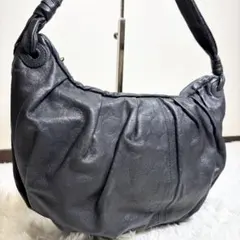 至高の逸品✨ ツモリチサト ショルダー　バルーン ネコ　ドット 型押し レザーのサムネイル