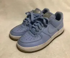 美品 NIKE(ナイキ) スニーカー エアフォース LIGHT BLUE 送料込