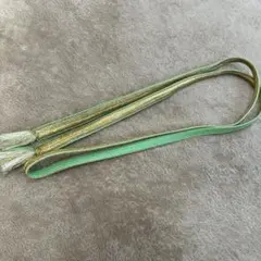 帯留め　帯飾り　金色×緑