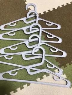 プラスチックハンガー 5本セット