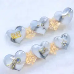 5　ハンドメイド レジン ヘアクリップ 大理石風 ハート 白 黒