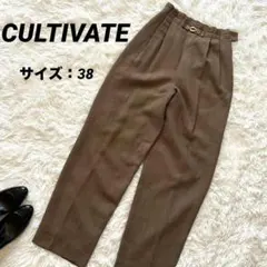 【カルティベイト】 テーパードパンツ ハイウエスト 裏地あり 金具 バックル