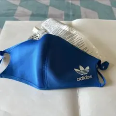 adidas 青いマスク 170×150 mmのサムネイル